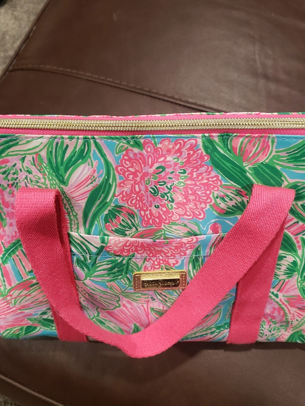 Lilly Pulitzer Bright Pink Floral Insulated Bag with Green Leaf Accents - Picture 4 of 7